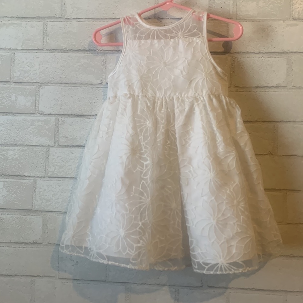 Girl’s Mia & Mimi White Lace Embroidered Sheer Dress 3 layers with Undies 18mths